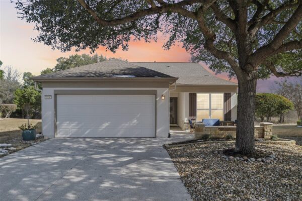 516 Sundance Ln, Georgetown