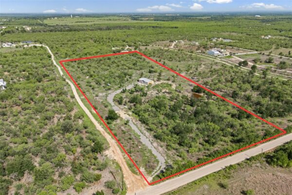 3882 Dry Creek Rd, Lockhart