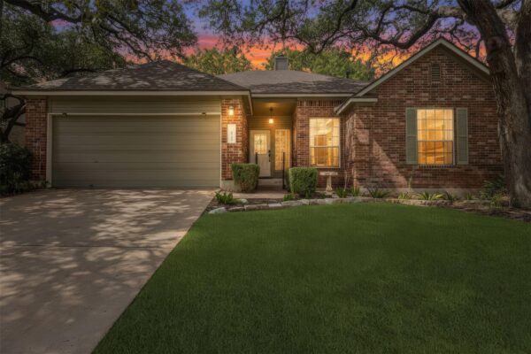 8104 Isaac Pryor Dr, Austin