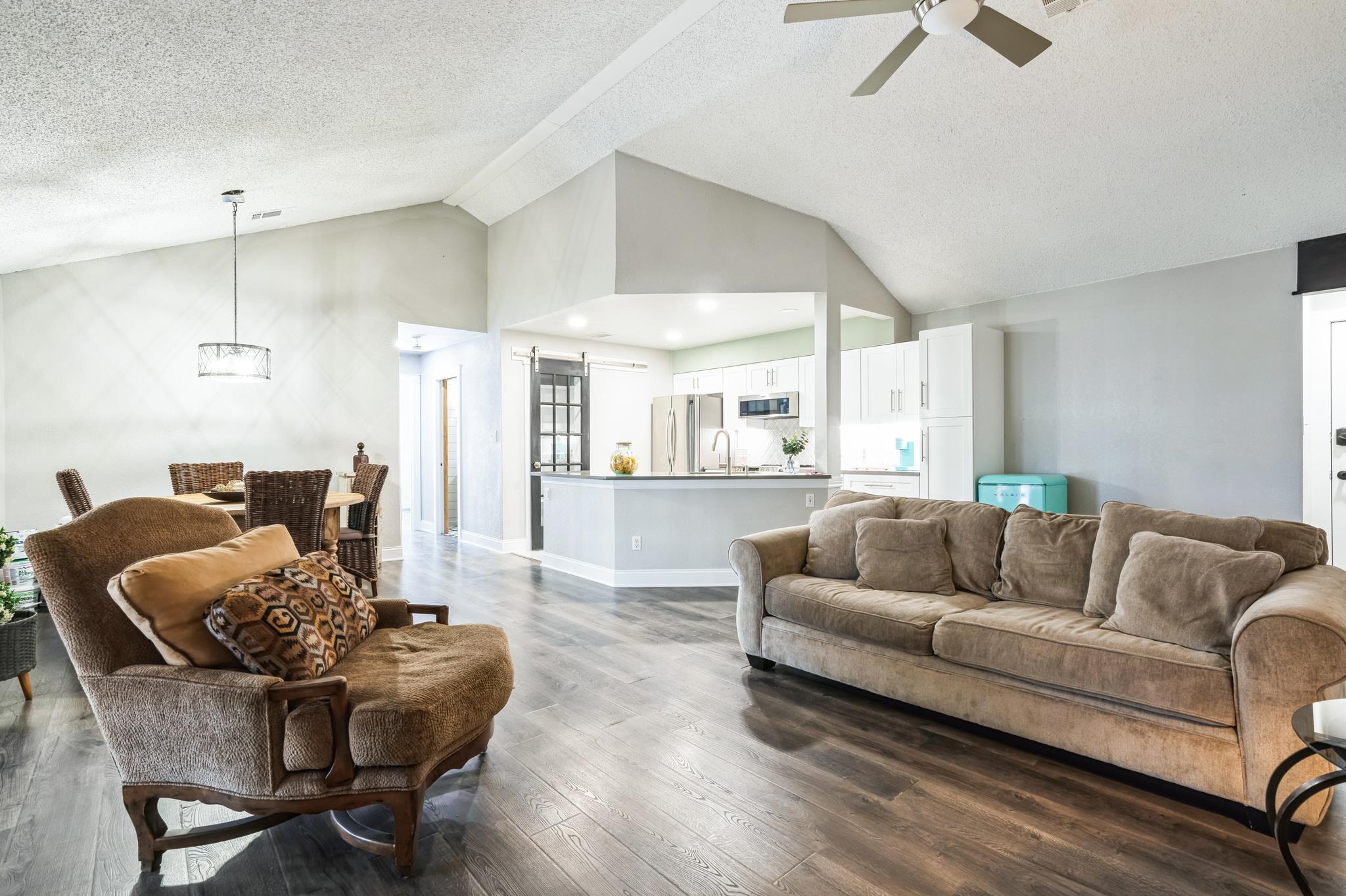 1202 Thorpe Ln #406D, San Marcos, TX 78666