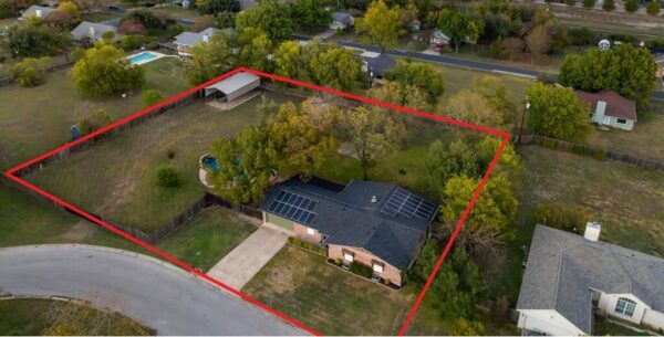 1802 Bumblebee Dr, Pflugerville