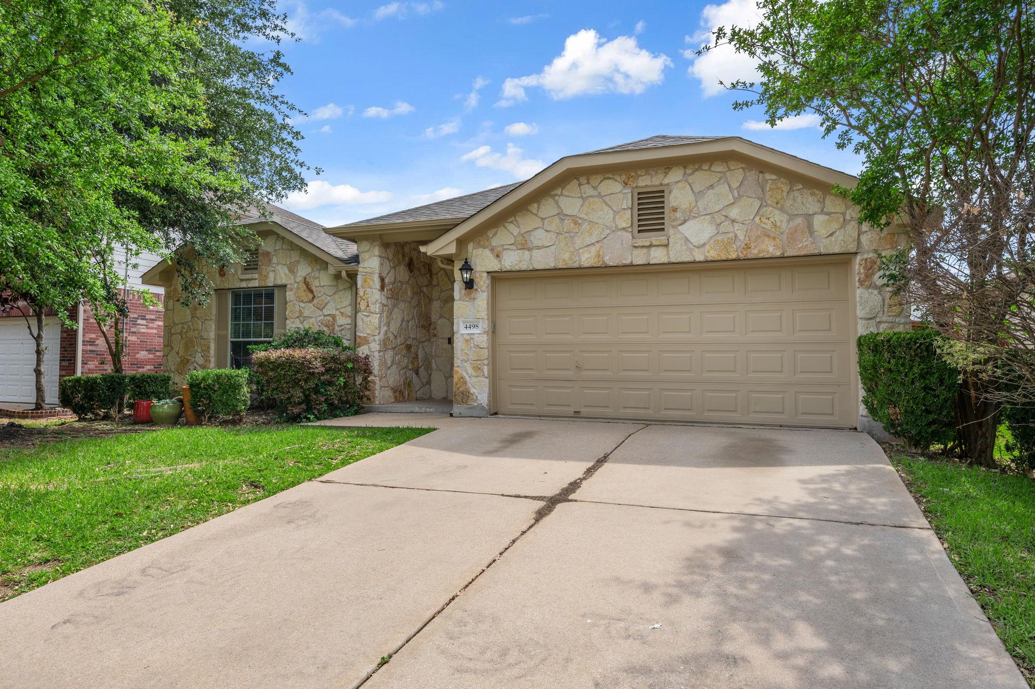 4498 Heritage Well Ln, Round Rock