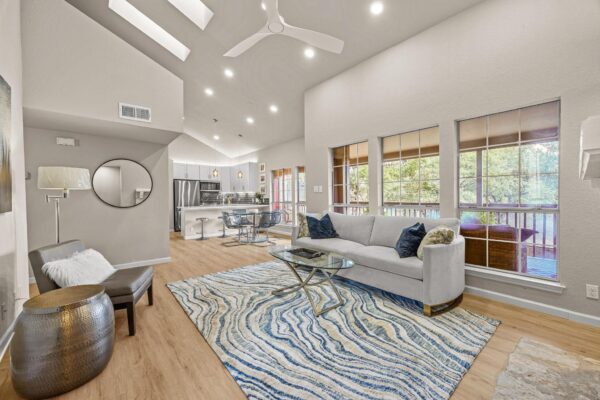 3809 Spicewood Springs Rd #241, Austin