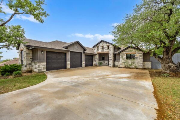 105 Algarita Cv, Georgetown