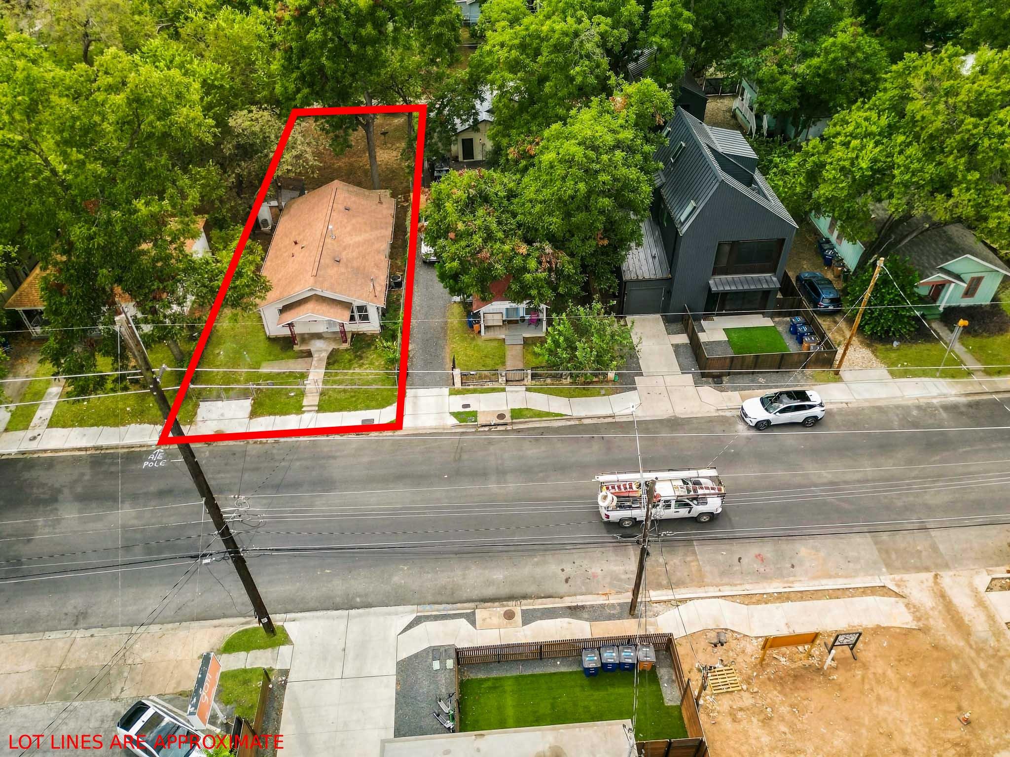 1507 1/2 Holly St, Austin, TX 78702