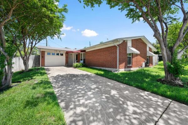 713 W Mary Jane Dr, Killeen