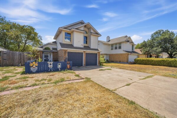 1315 E Logan St, Round Rock