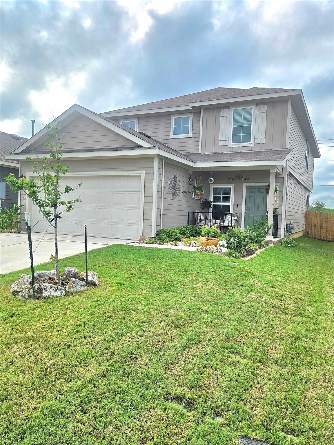 12419 Silversmith Ln, Buda, TX 78610