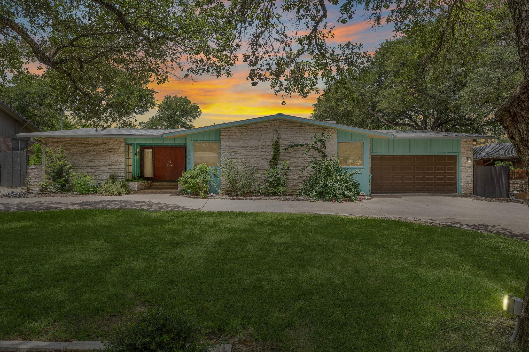 706 Barton Blvd, Austin, TX 78704