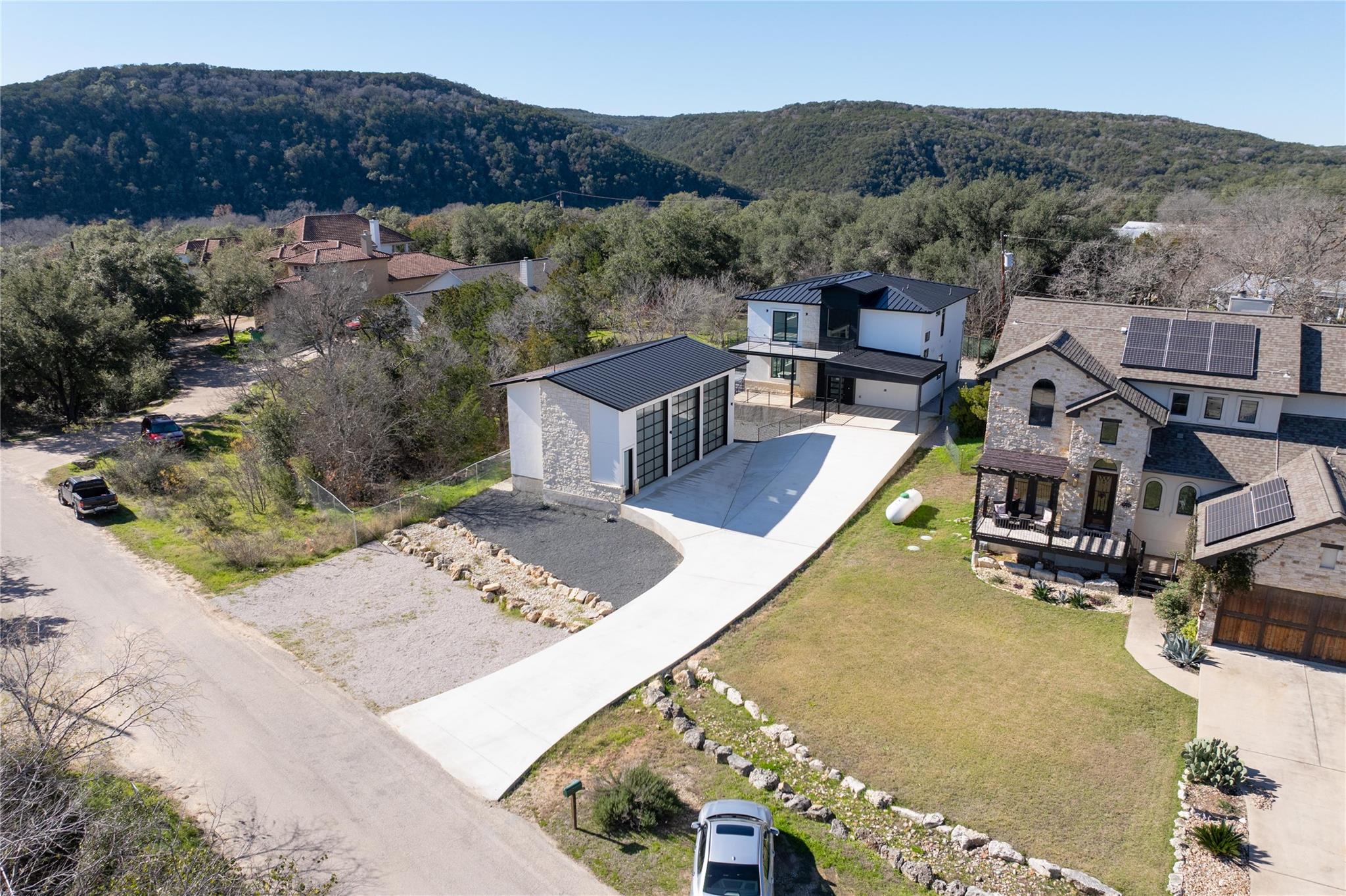 1304 Minnie Dr, Austin, TX 78732