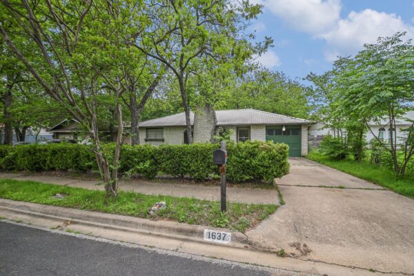 1637 Chippeway Ln, Austin