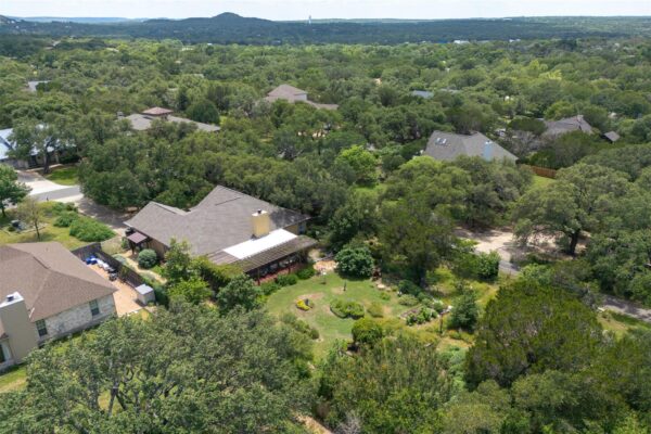 35 Brookmeadow Dr, Wimberley