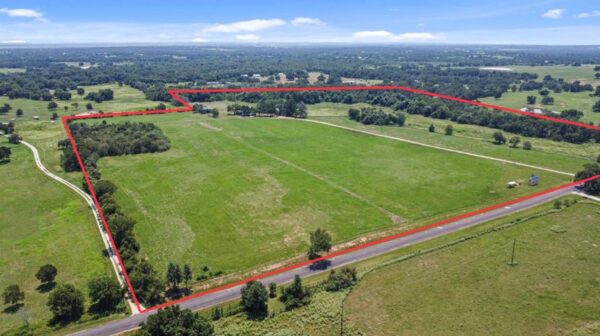 451 Pleasant Grove Rd, Elgin