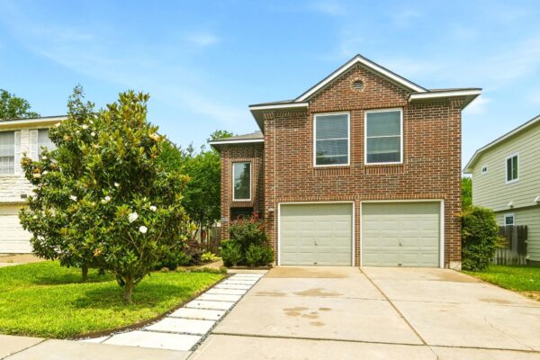 1316 Green Terrace Dr, Round Rock