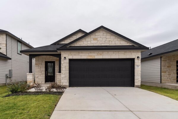 729 Barbary Coast Ln, Jarrell