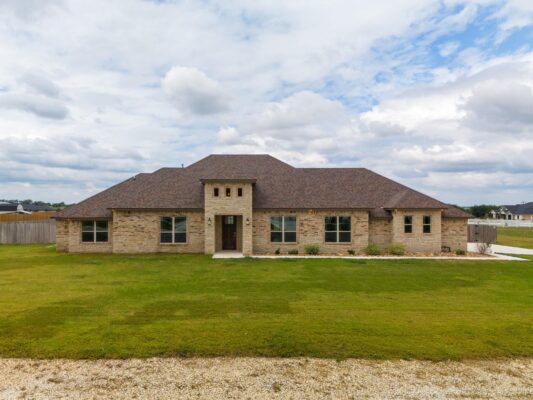 930 Inka Rd, Salado