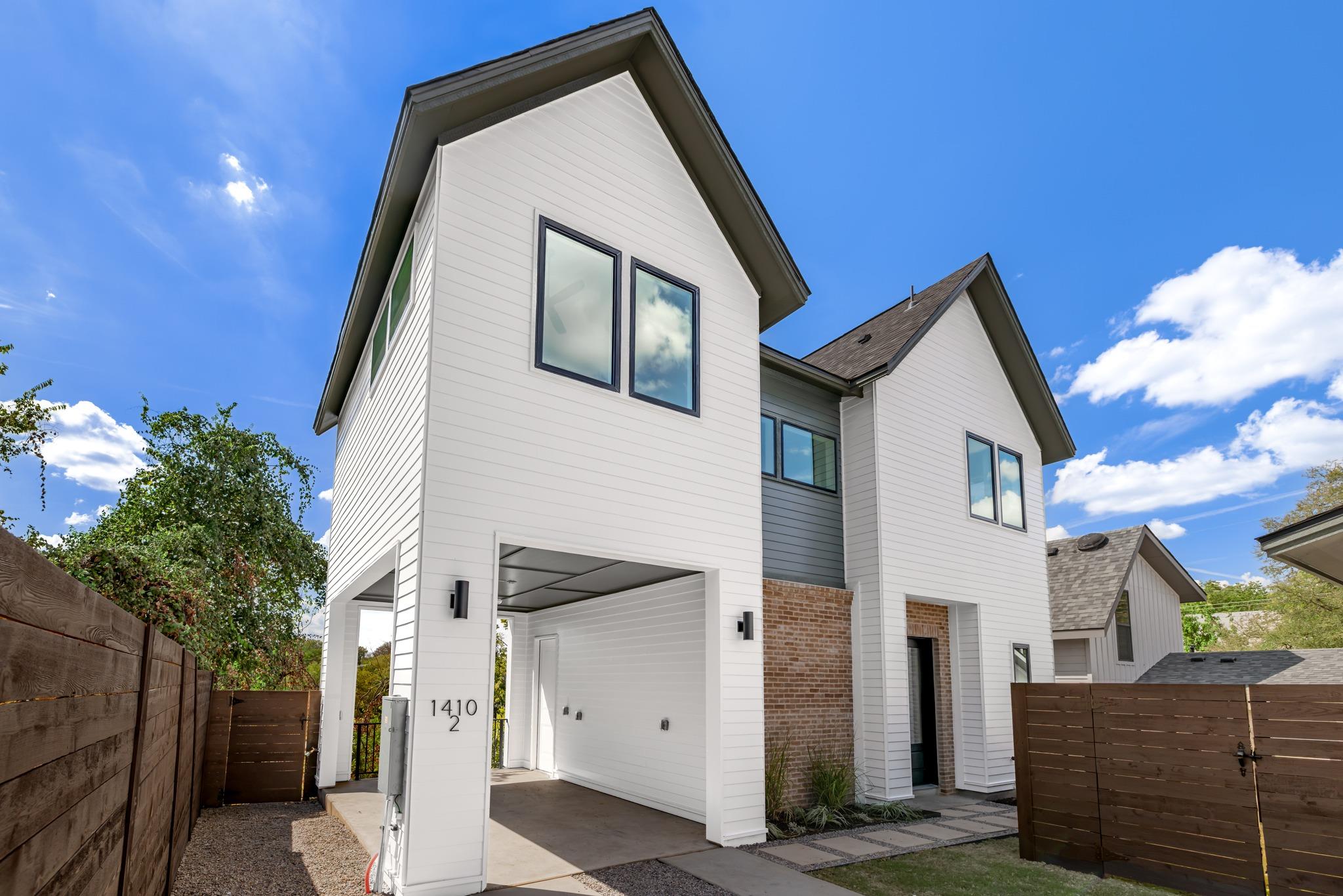 1410 Perez St #2, Austin, TX 78721