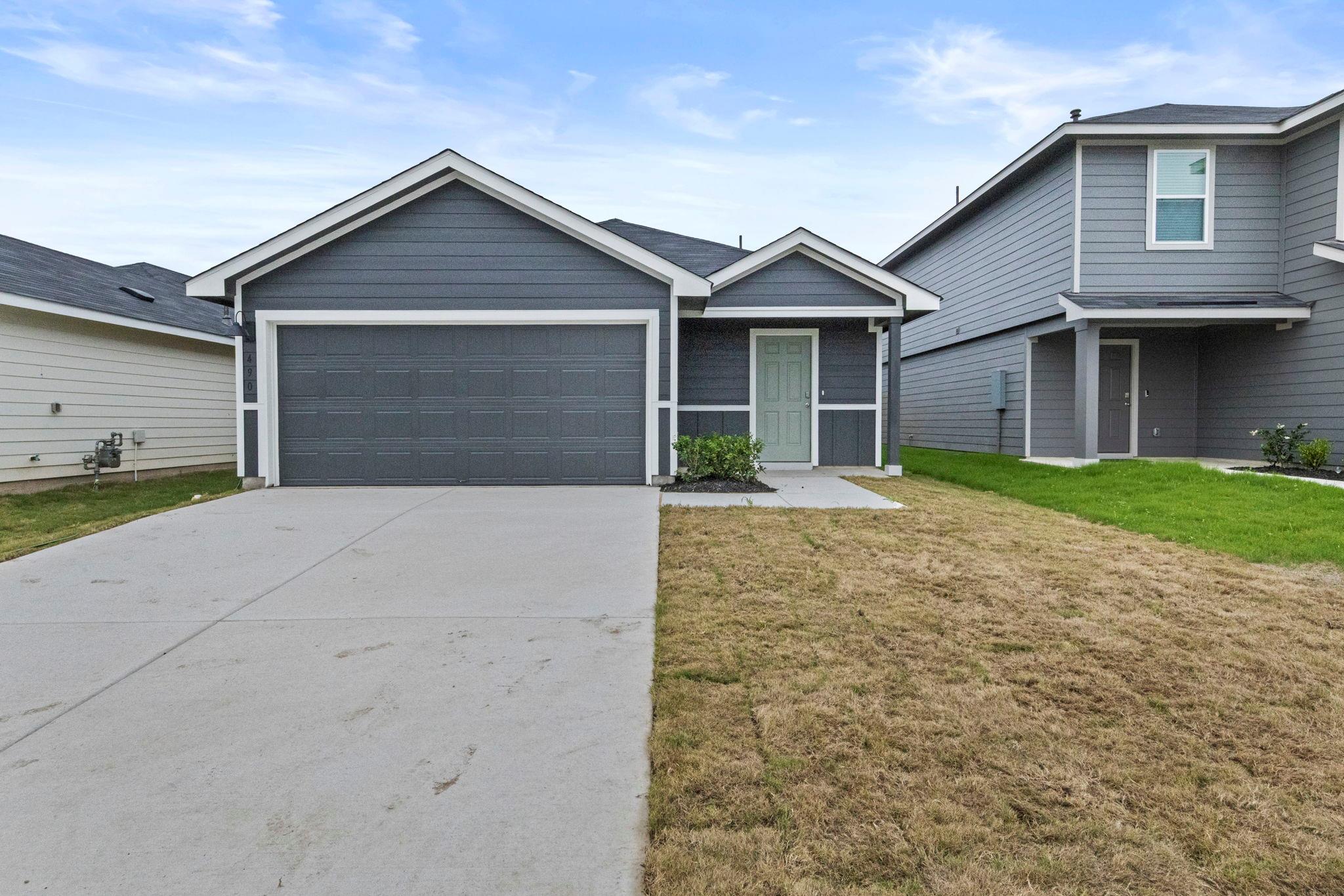 490 Low Pasture Trl, Maxwell
