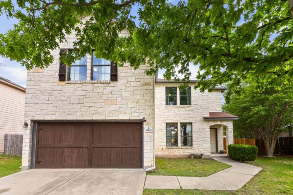 1660 Bayland St, Round Rock