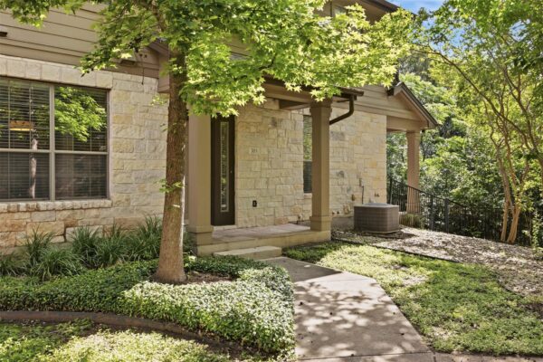 1310 W Parmer Ln #7B, Austin