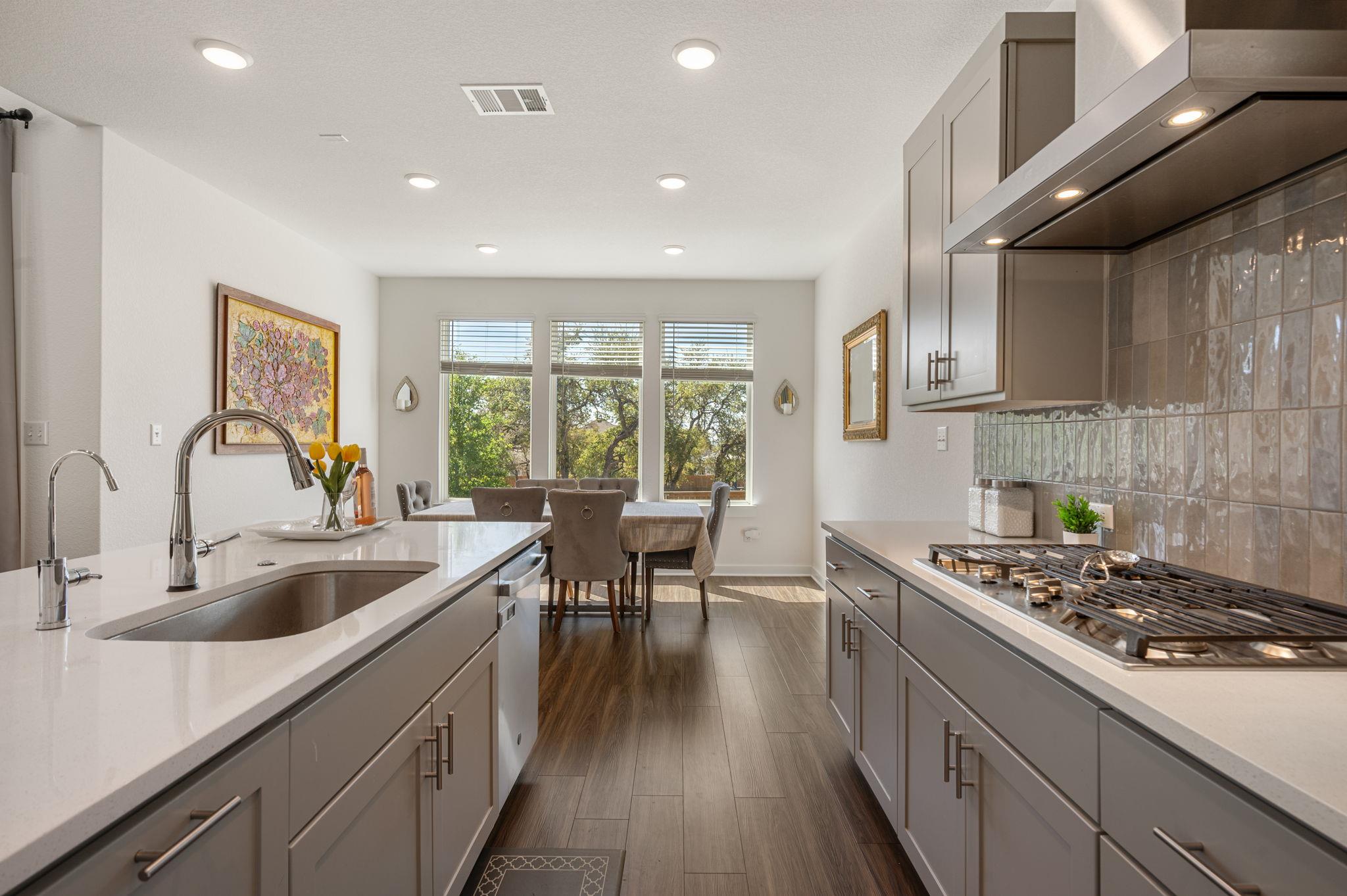 256 Comfort Maple Lane None, Dripping Springs, TX 78620