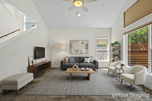 301 W Stassney Ln #34, Austin
