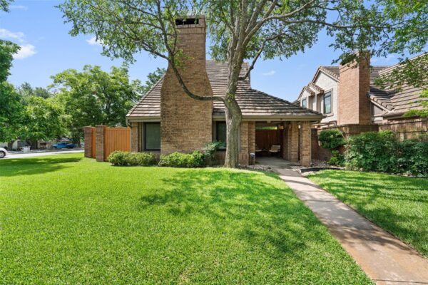 11310 Spicewood Club Dr #19, Austin