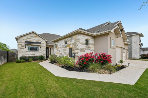 208 Great Lawn Bnd, Liberty Hill