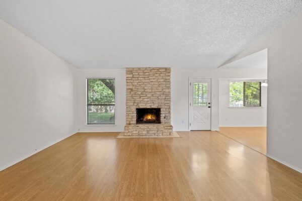 1030 Wisteria Trl, Austin