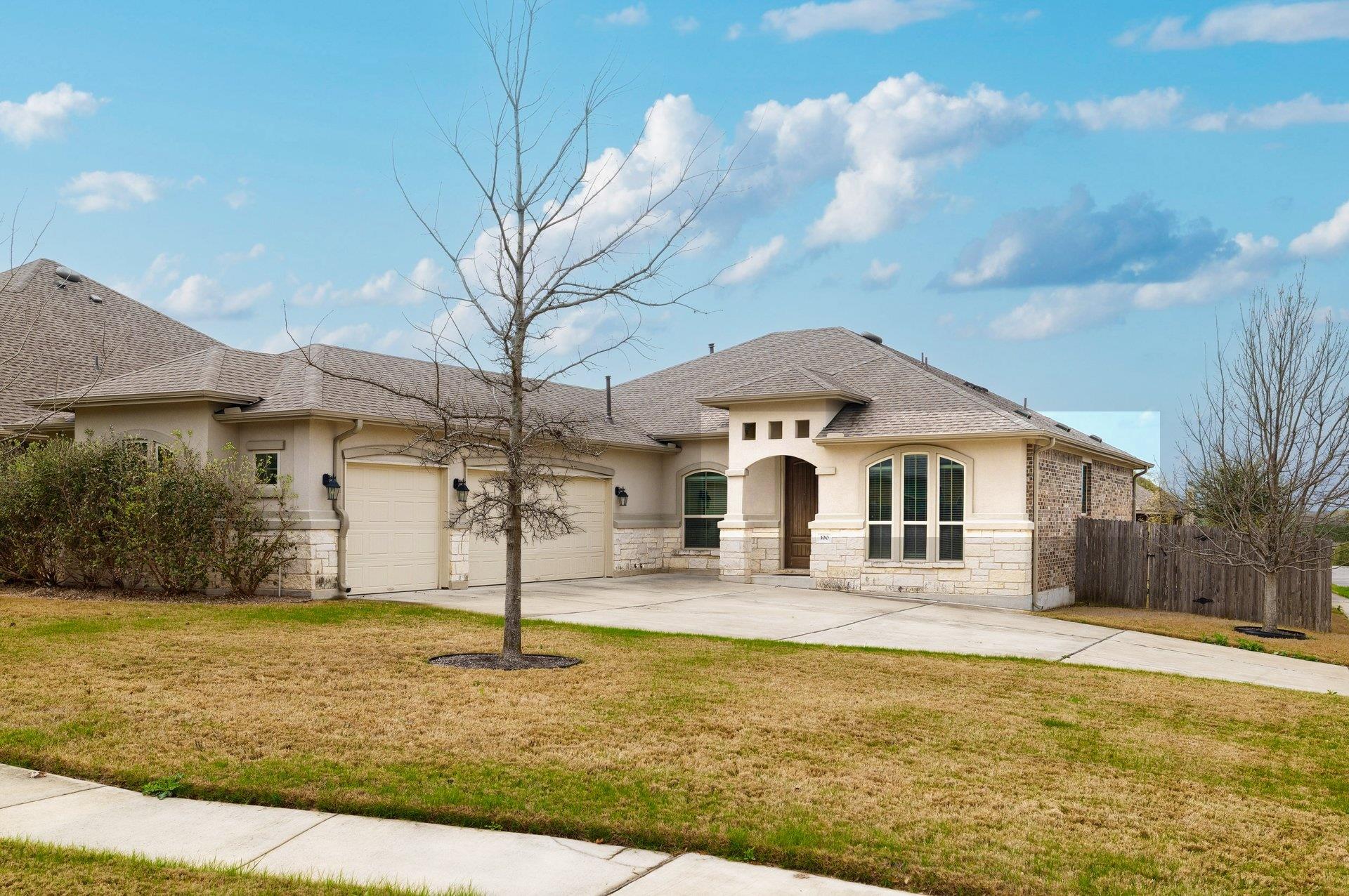 100 Kirkhill Cv, Hutto