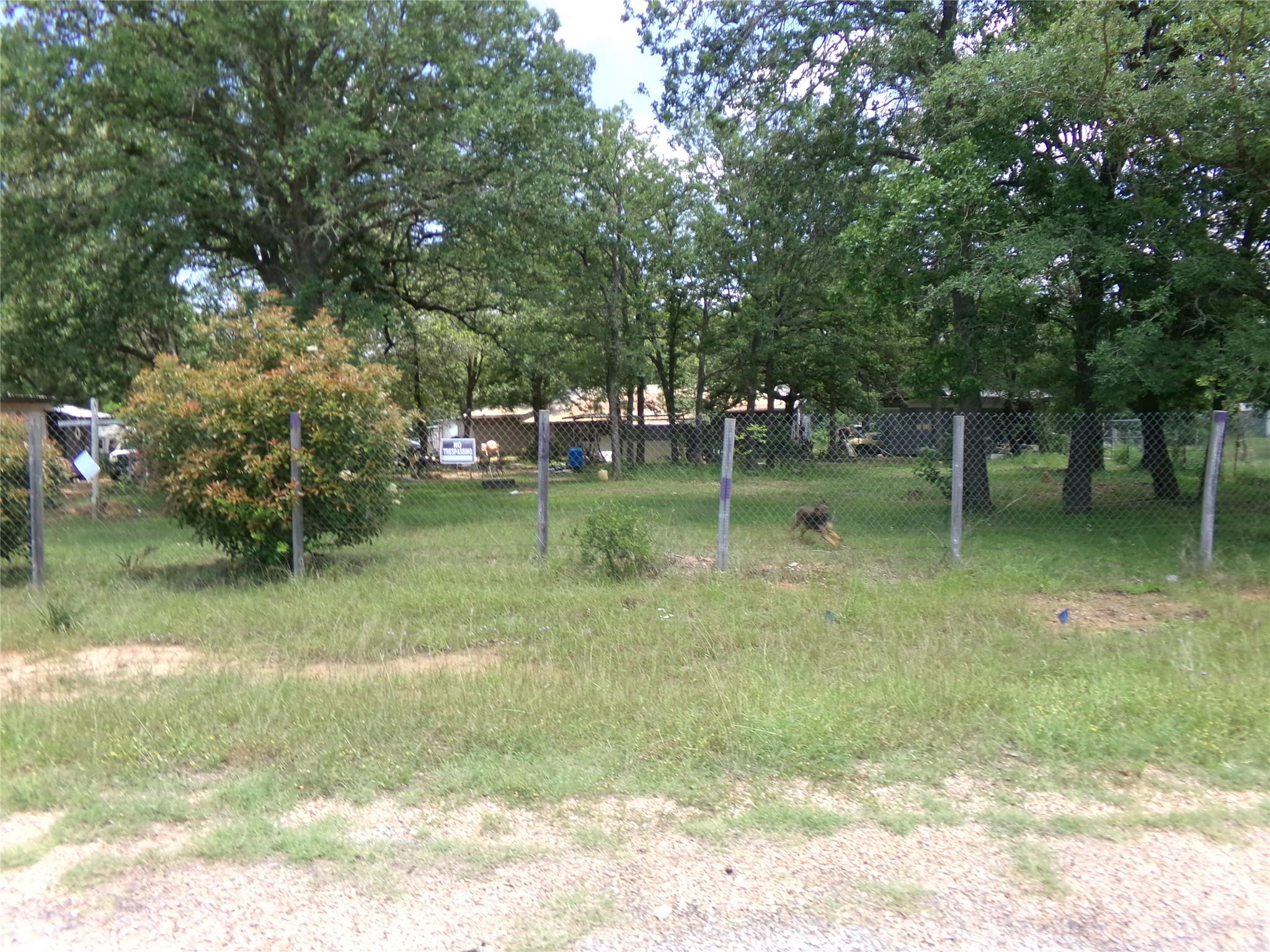386 Hidden Oaks Dr, Elgin, TX 78621