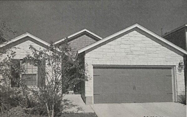1400 Harwell Loop, Kyle