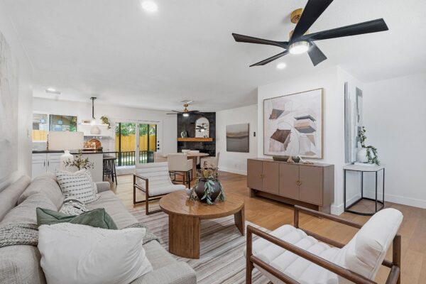 2004 Teakwood Dr, Austin