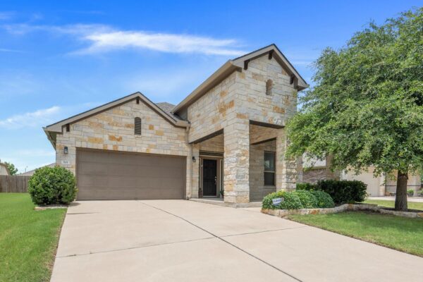 501 Buttermilk Ln, Leander