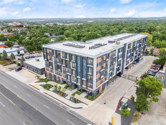 6324 N Lamar Blvd #419, Austin