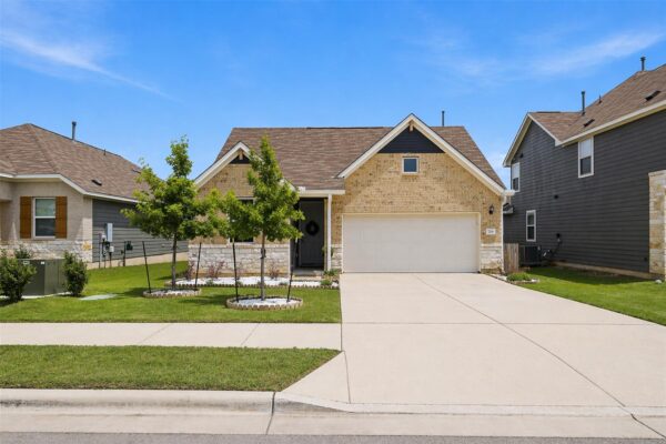 206 Palo Brea Loop, Hutto