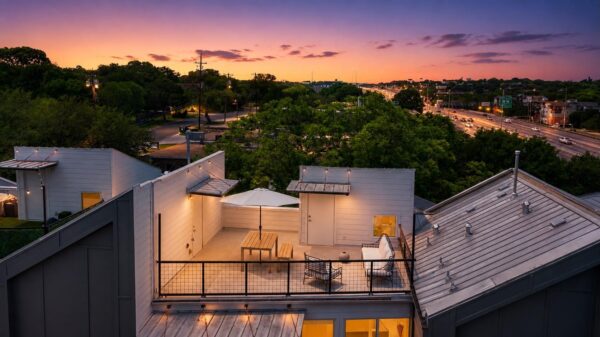 1500 Summit St #5, Austin