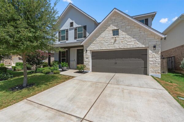 3136 Bravo Dr, Leander