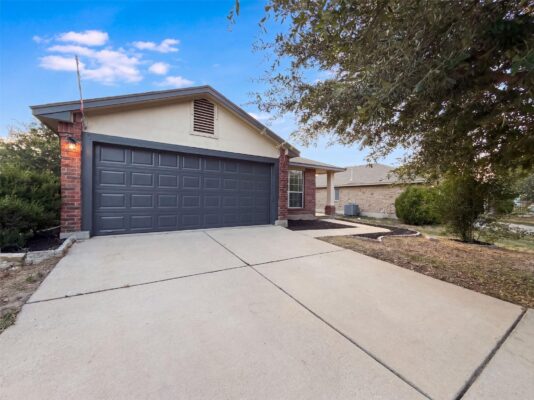 1107 Burgess Dr, Leander