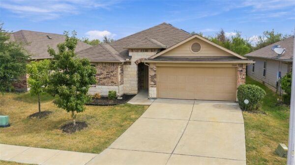 11820 Jamie Dr, Manor