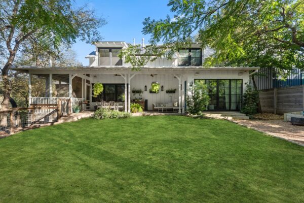 703 E Live Oak St, Austin