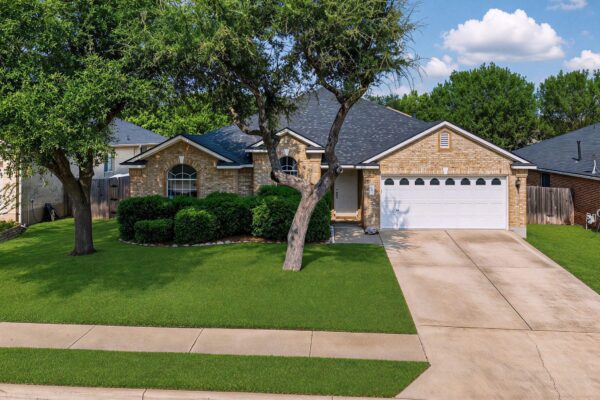 2111 Wheaton Trl, Cedar Park