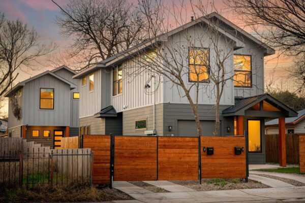 910 Tillery St, Austin