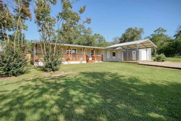 1217 Jones St, Smithville