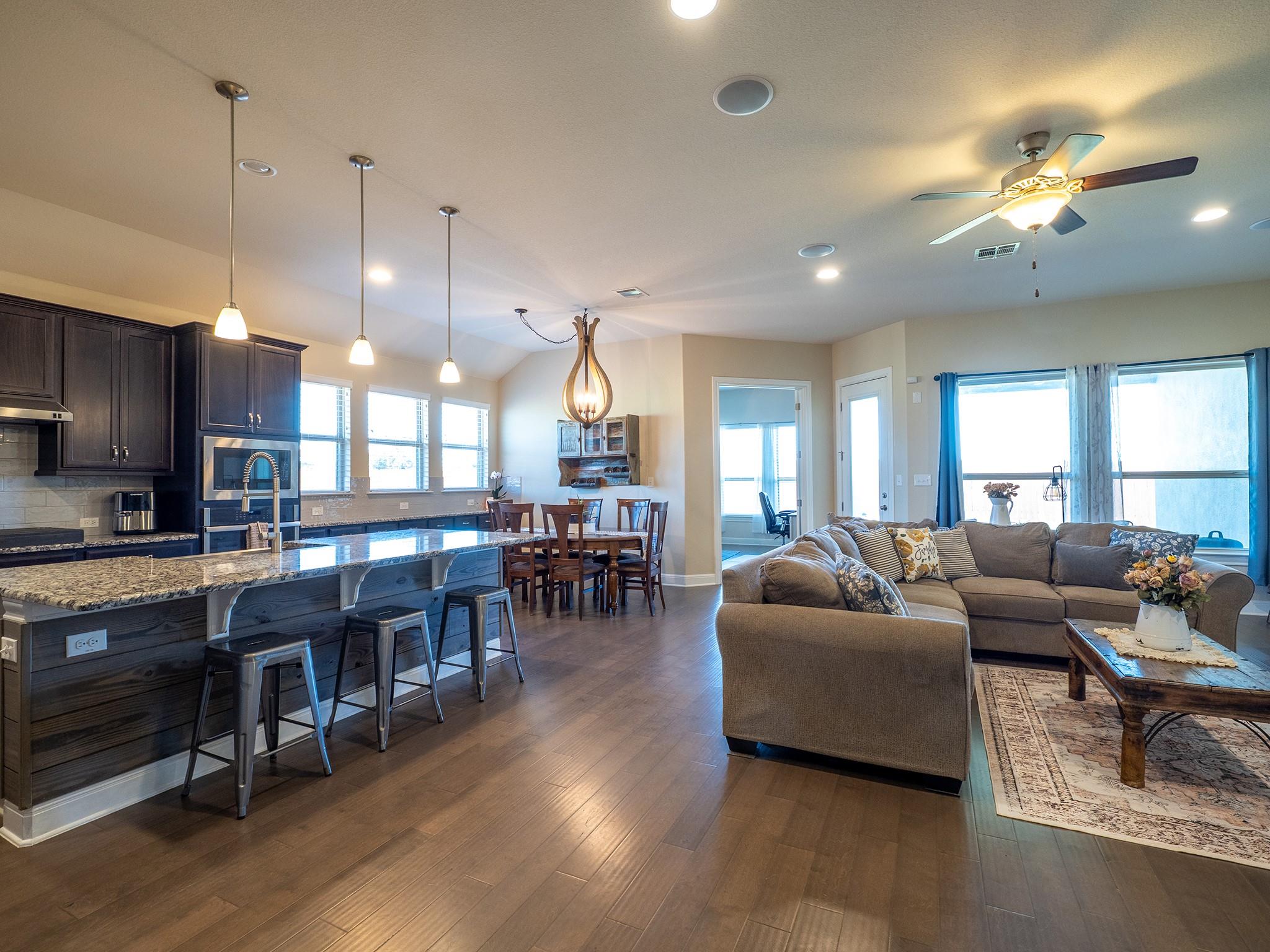 2301 Palazzo Ct, Round Rock, TX 78665