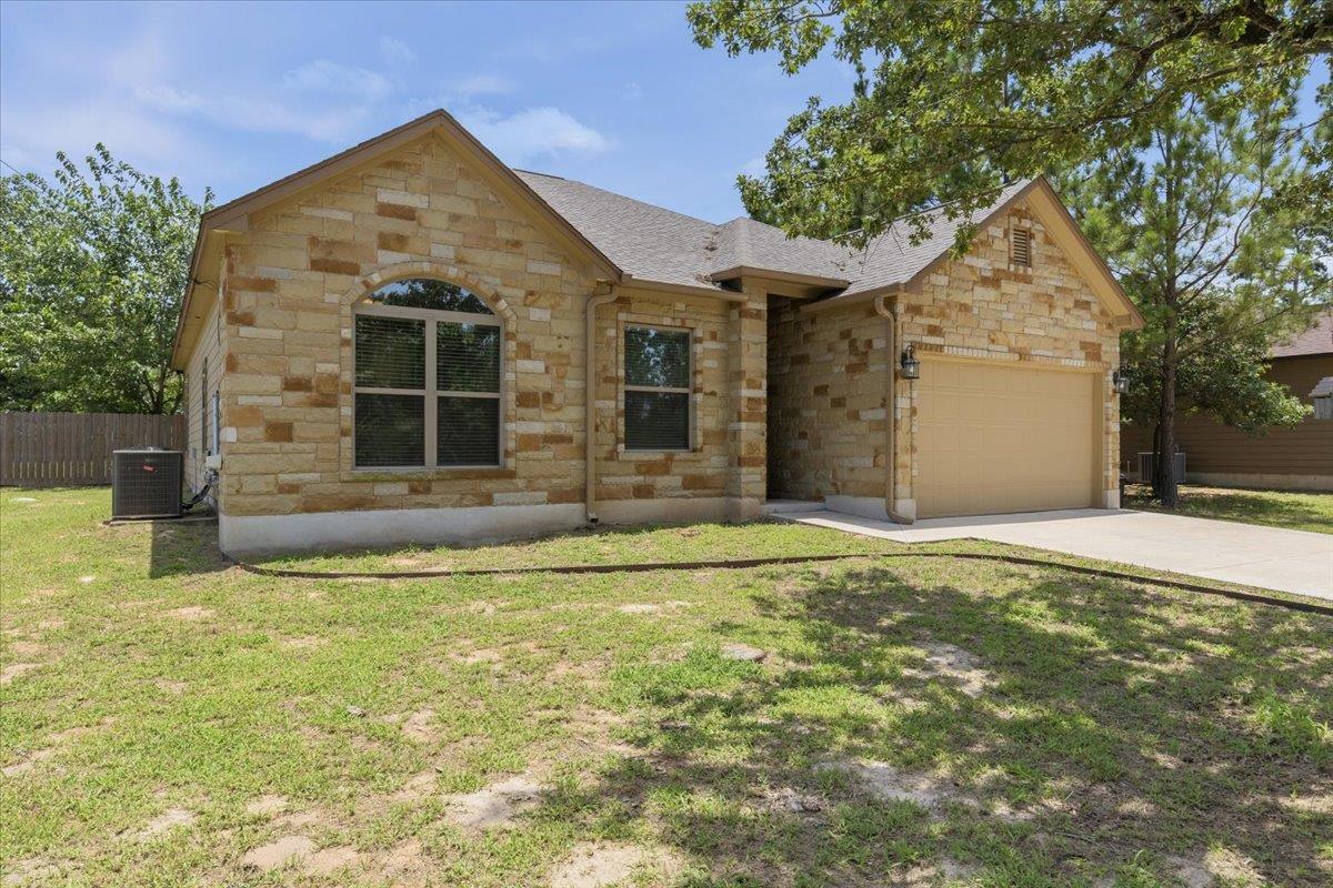 145 Cardinal Loop, Paige, TX 78659
