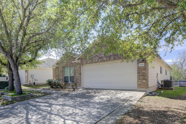 2090 Intrepid Dr, Buda