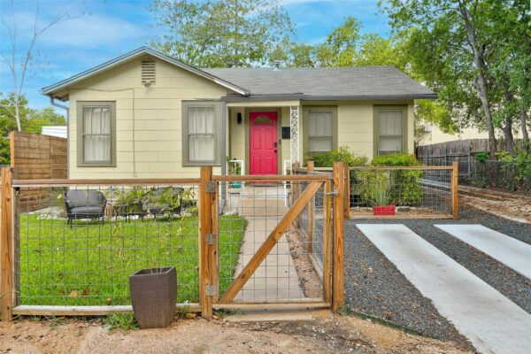 5204 Huisache St #1, Austin