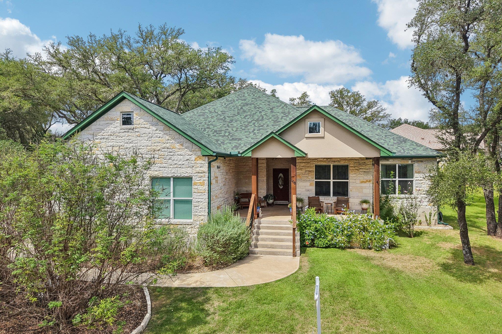 108 Mountain Laurel Way, Bastrop, TX 78602