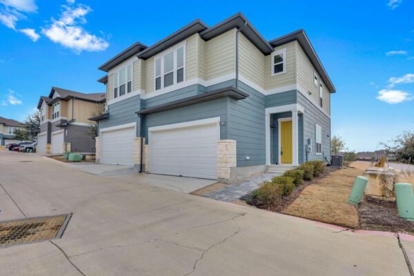 1015 Vista View Dr #101, Georgetown